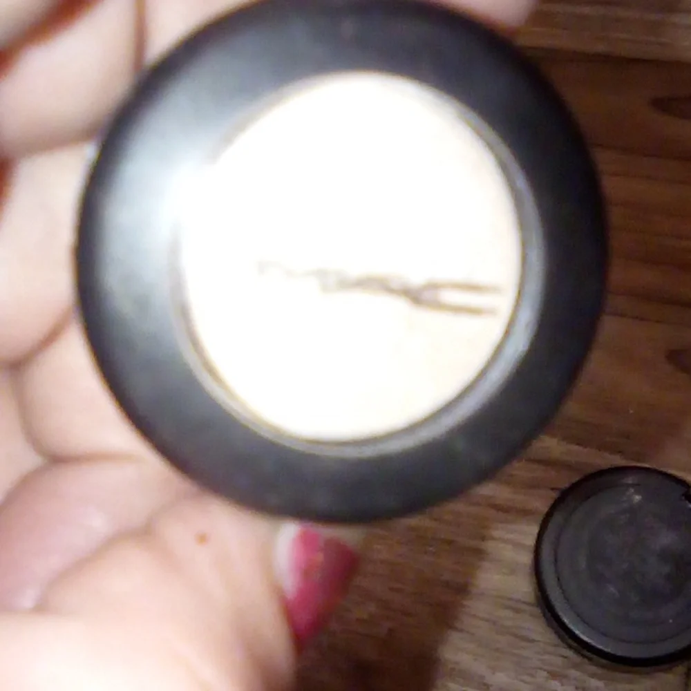 Mac eyeshadow lot 6 Mac 2 lancome